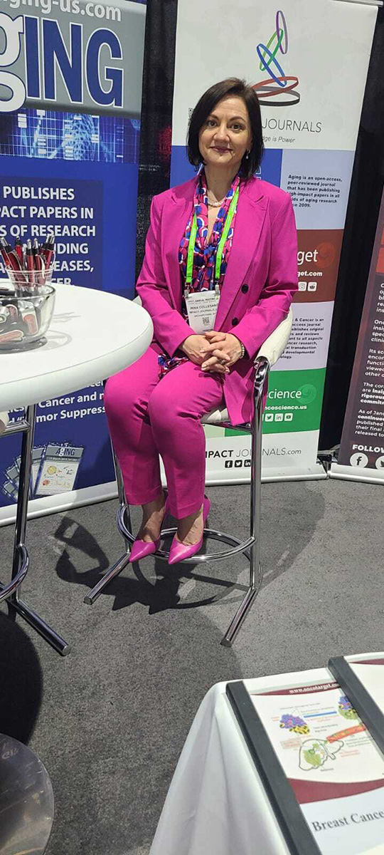 AACR 2024 Booth Photo 7